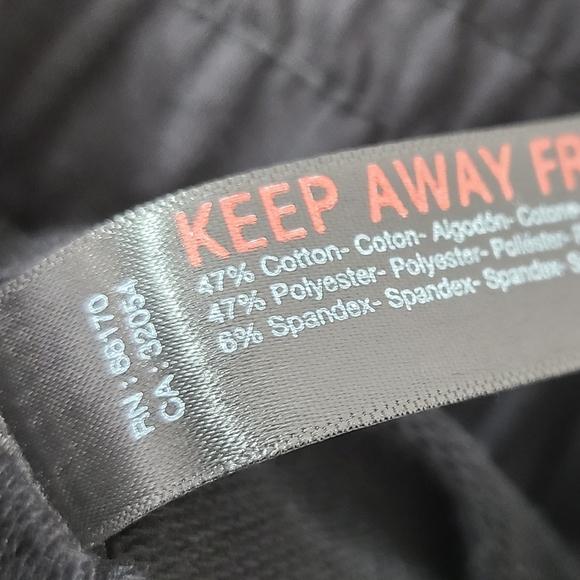 Free People Sunny Athleisure 2-pc. set Crop top and shorts black NEW - Picture 8 of 8